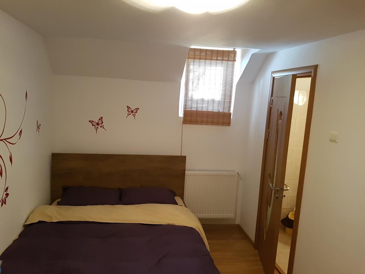 My Place - Cozy Rooms Sibiu Exteriör bild